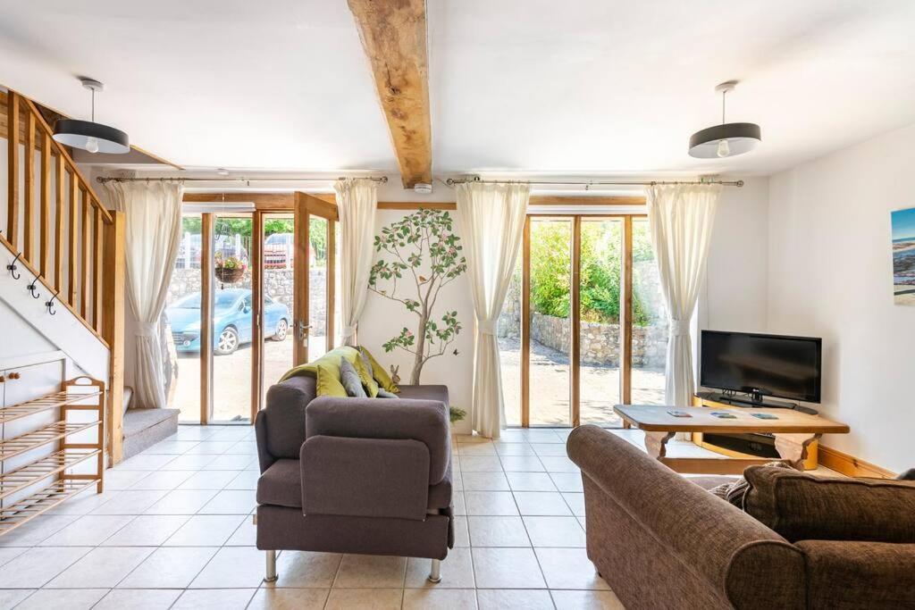 Beech Cottage, Spacious Rural Retreat Usk Esterno foto