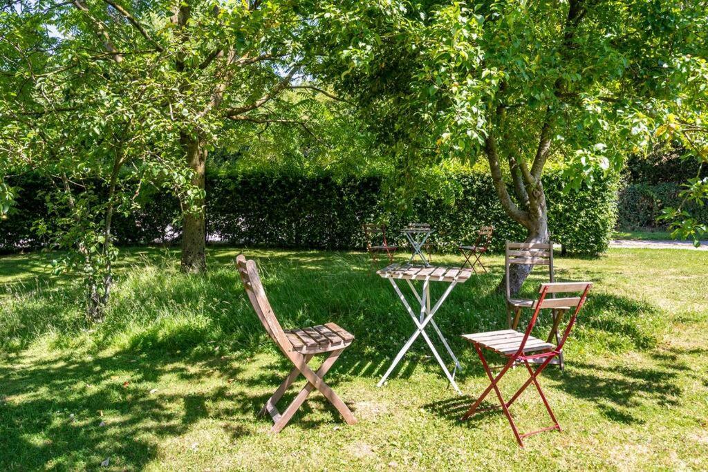 Beech Cottage, Spacious Rural Retreat Usk Esterno foto